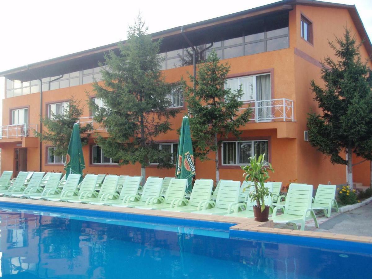 Pensiunea Paradis Vrancean Cotesti  Exterior photo